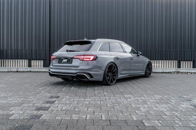<p>ABT Audi RS4 Avant</p>
