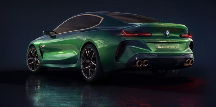 <p>BMW Concept M8 Gran Coupé</p>
