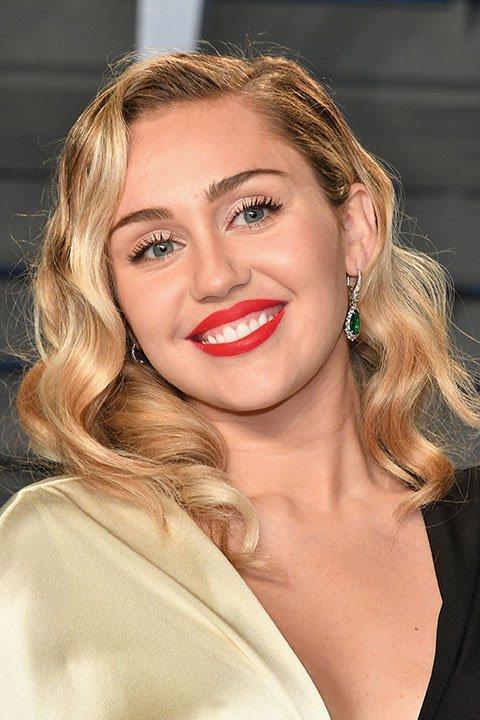 <p><strong>Miley Cyrus</strong></p>

<p> </p>
