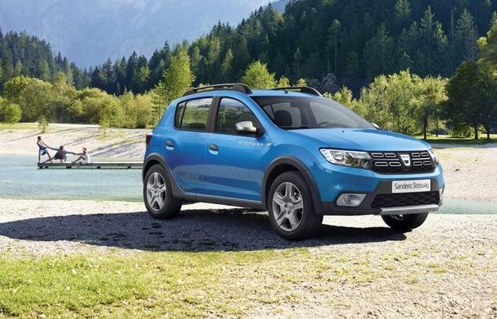 <p>Dacia - Dacia'nın Sandero, Lodgy ve Dokker modellerinde 24 bin lira kredi, 12 aya kadar sıfır faiz fırsatı yer alıyor.<br />
Markanın mart kampanyasında tüm binek ve hafif ticari modellerinde 30 bin lira kredi, 24 aya kadar yüzde 1,09 sabit faiz oranıyla sağlanıyor. Daha fazla kredi ve vade taleplerinde maksimum 90 bin lira için 48 aya kadar yüzde 1,39 sabit faiz oranı bulunuyor.</p>
