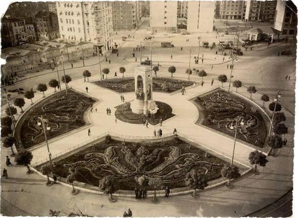 <p>(Taksim)</p>

<p> </p>
