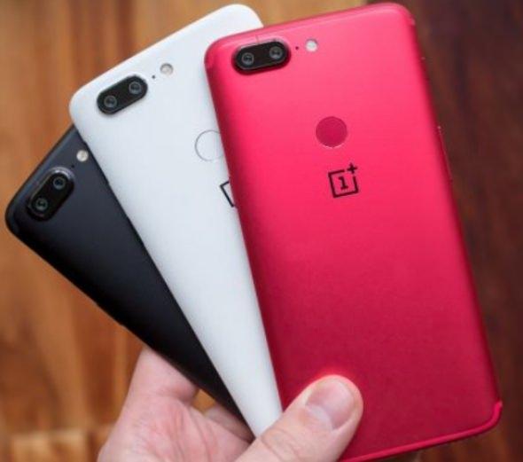<p><strong>8- One Plus 5T</strong><br />
<br />
6.01 inç büyüklüğünde ekranı olan One PLus 5T, 16 ve 20 MP olmak üzere çift arka kameraya sahip. Ön kamera ise 16 MP.</p>