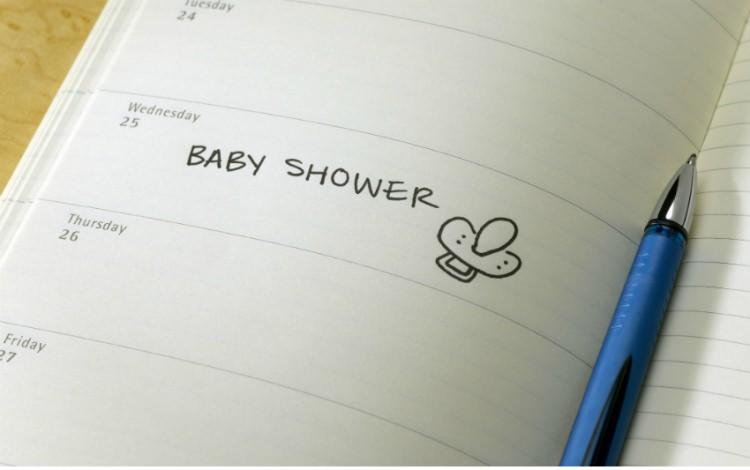 <p>1- Baby Shower partisi yapacağınız günün tarihini belirleyin</p>
