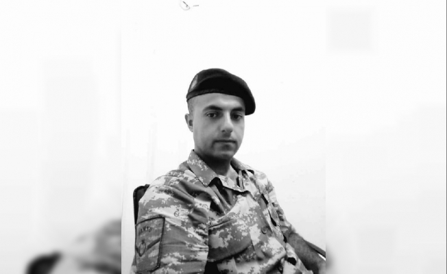 <p>UZMAN ONBAŞI HALİL İBRAHİM AYGÜL - BURSA</p>