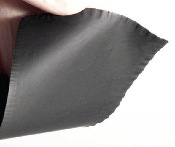 <p><strong>Elektrikli kıyafetler</strong></p>

<p>Richard MorganWake Forest Üniversitesi'nde fizikçiler iki katlı kıyafet tasarladılar. Göze çarpmayan ısı değişimini elektriğe çeviren kumaş, cebinizdeki mp3 player'ınızı pile ihtiyaç duymadan çalıştırıyor.</p>
