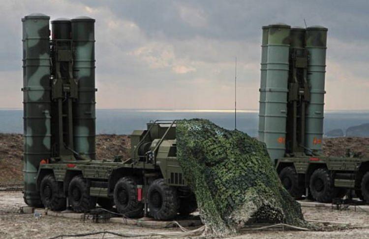 <p><strong>S-400:</strong></p>

<p>Balistik füzeleri vurma menzili:</p>

<p>60 km</p>
