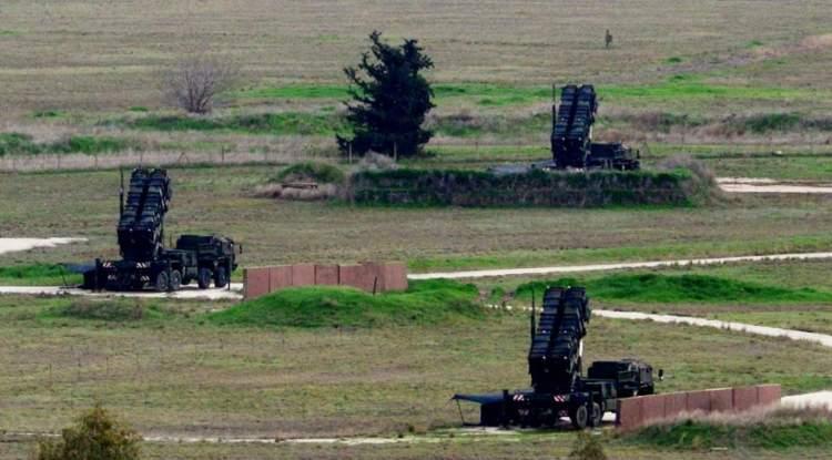 <p><strong>Patriot:</strong></p>

<p>Balistik füzeleri vurma menzili:</p>

<p><45 km</p>
