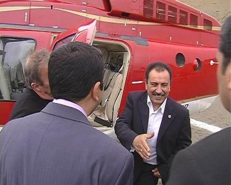 <p>Bölgede yapılan arama çalışmaları sonrasında kazadan 48 saat sonra helikopterin enkazı ile Muhsin Yazıcıoğlu dahil 5 kişinin cansız bedeni köylüler tarafından Kes Dağı Kurudere Kanlıçukur mevkisinde bulundu.</p>