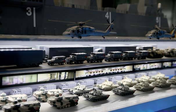 <p><strong>"&Ccedil;ok Maksatlı Amfibi H&uuml;cum Gemisi TCG Anadolu"</strong></p>

<p>T&uuml;rk Deniz Kuvvetleri'nin amiral gemisi olarak nitelendirilen gemi 232 metre uzunluk, 32 metre genişliğe sahip.</p>
