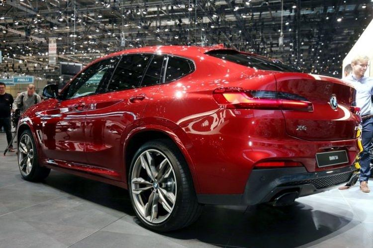 <p>BMW X4 M40i</p>

<p> </p>
