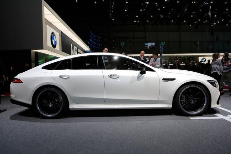 <p>Mercedes AMG GT4</p>

<p>&nbsp;</p>
