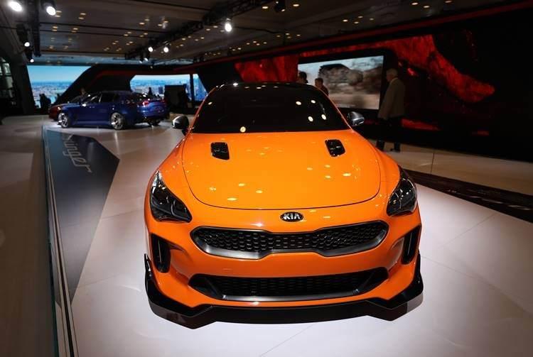 <p>Kia - Stinger</p>
