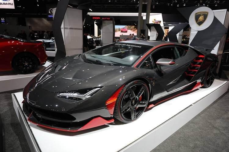 <p>Lamborghini - Centenario</p>

