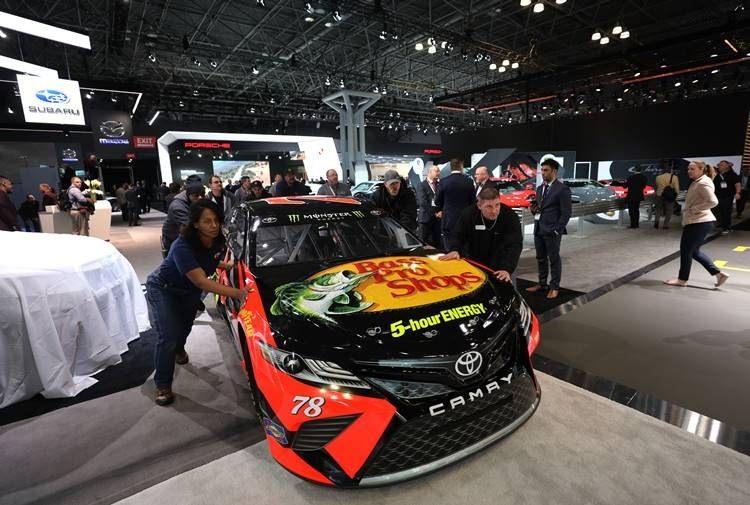 <p>Toyota - Camry</p>
