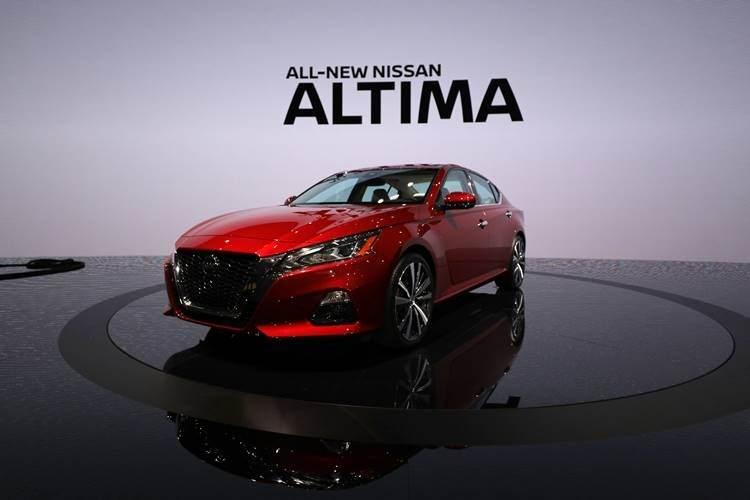 <p>Nissan - Altima</p>
