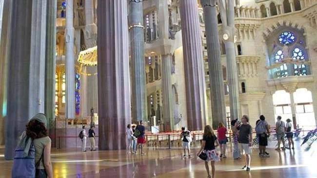 <div>Sagrada Familia - İspanya</div>

<div> </div>
