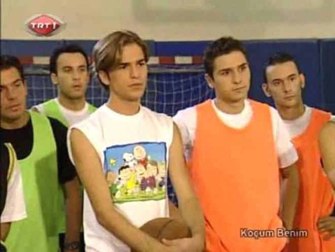 <p>Engin Altan Düzyatan - Koçum Benim (2002)</p>

<p> </p>
