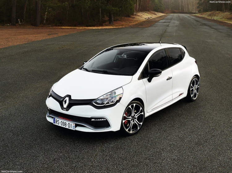 <p><strong>RENAULT</strong></p>

<p>Toplam satış: 20.150</p>
