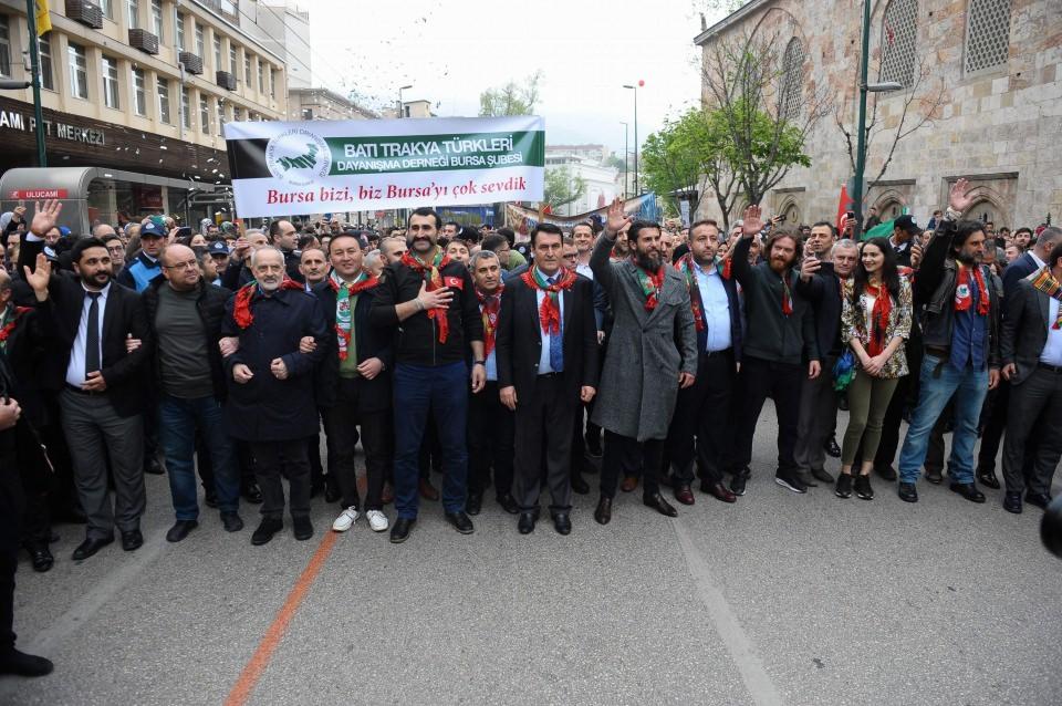 <p>Osmanlı akıncıları İslam medeniyetinin misyonunu oradaki insanlara taşımıştır. Bugün tarihi mirasına sahip çıkma misyonuyla hareket eden belediyemiz ve hemşehrilerimiz ecdada vefasını bir kez daha göstermiştir.</p>