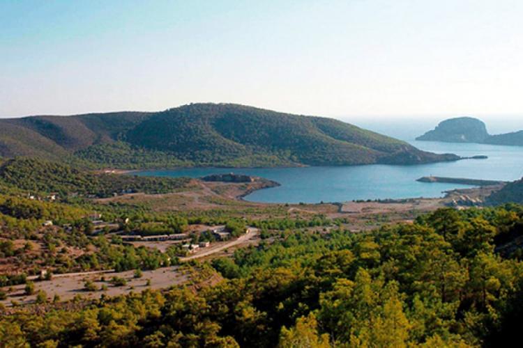 <p>Santral, 4 bin 800 megavatlık tam kapasitesiyle devreye girdiğinde, yaklaşık 35 milyar kilovatsaat elektrik üretimiyle İstanbul’un enerji ihtiyacını tek başına karşılayabilecek.</p>