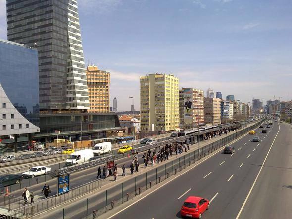 <p>24-Mecidiyeköy-Büyükdere Aksı: 35.1</p>
