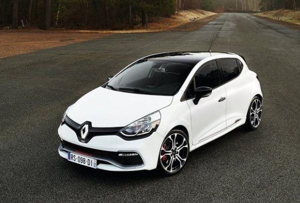 <p><strong>RENAULT</strong></p>

<p>Toplam satış: 20150</p>
