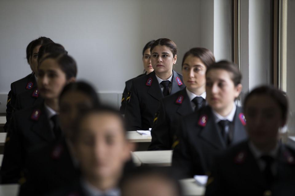 <p> Kuruluşu 1839'a kadar uzanan Jandarma Teşkilatının personel ihtiyacının karşılanmasına yönelik ilk jandarma okulu, 1904'te Selanik'te kuruldu.</p>
