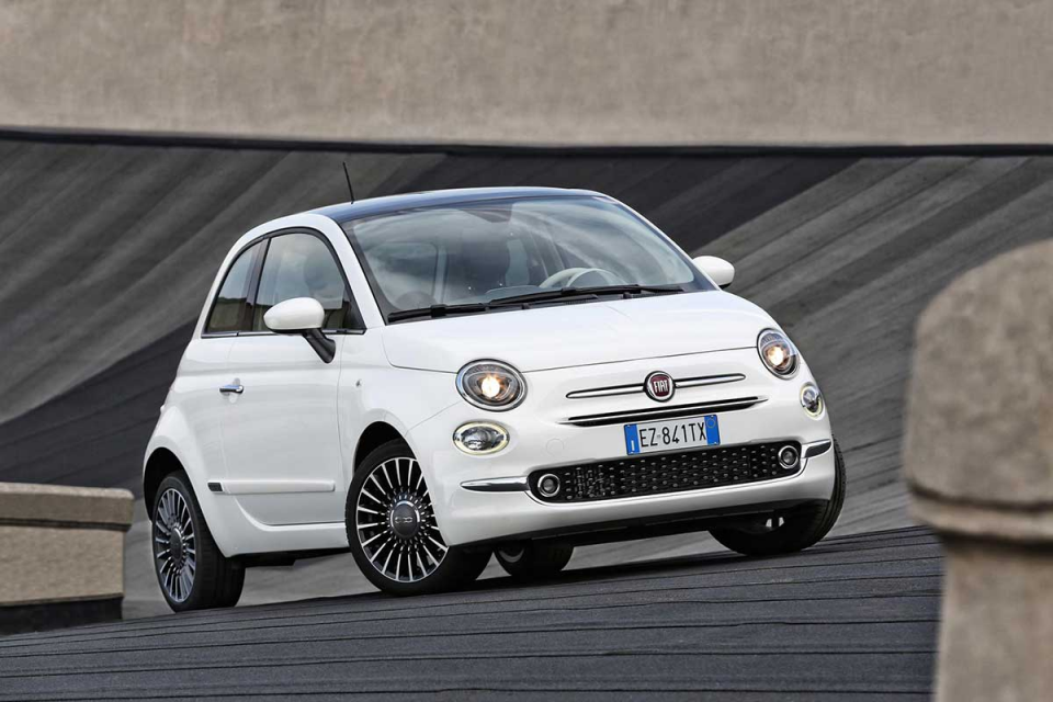 <p><strong>FIAT</strong></p>

<p>Toplam satış: 9.050</p>
