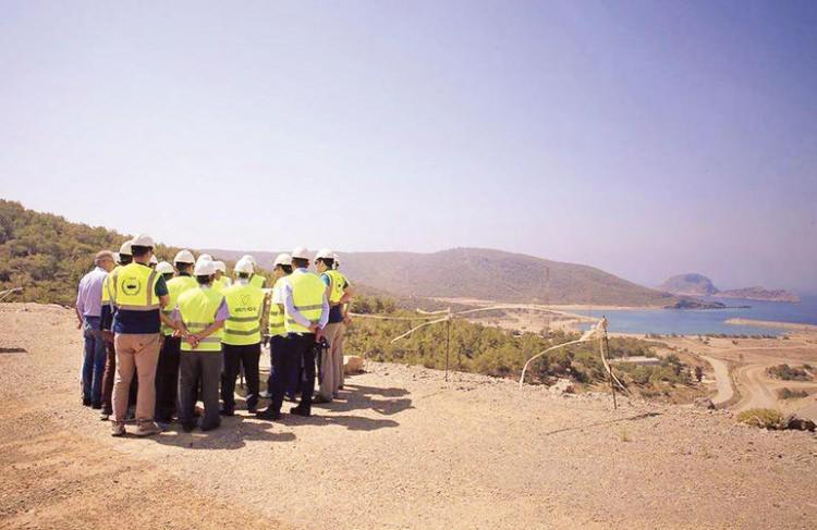 <p>-Türk şirketlerine nükleer projelerde yer alıp tecrübe kazandıktan sonra dünyadaki diğer nükleer santral projelerinde tedarikçi olabilme fırsatı doğacak.</p>
<p> </p>
