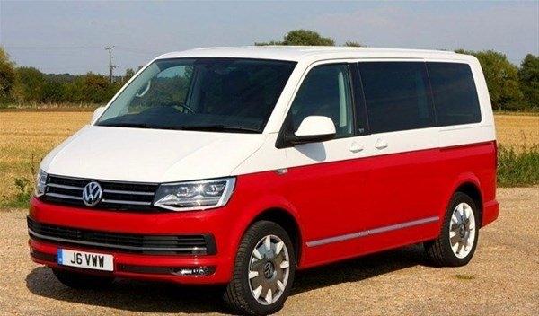 <p>Volkswagen Caravelle</p>
