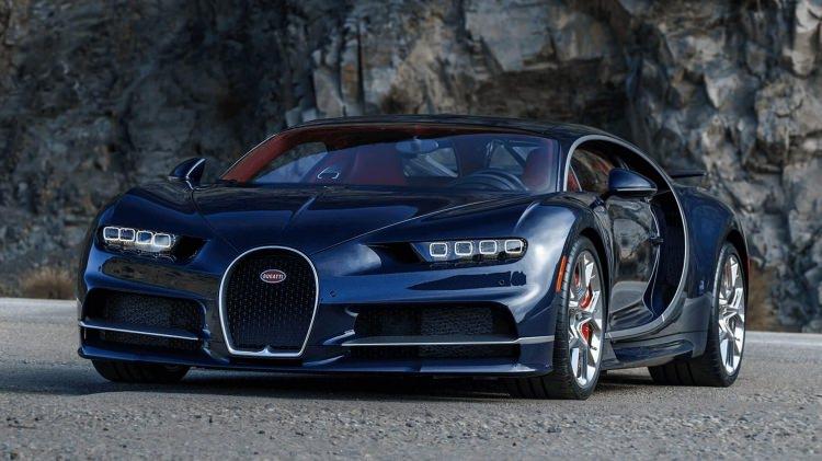 <p>Bugatti Chiron modeli 3 milyon dolardan satılan Bugatti'nin patronu Winkelmann aslında hepimizin aklında olan "Bu otomobillere kimler biniyor" sorusunun yanıtını verdi.</p>

