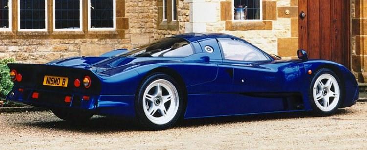 <p>Nissan R390 GT1</p>

<p> </p>
