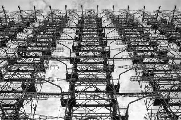 <p>Bunu başarmak için megawattlarca güç gerekli. Hatta gelmiş geçmiş en büyük radar dizisi yapılmalıydı.  </p>

<p> </p>

