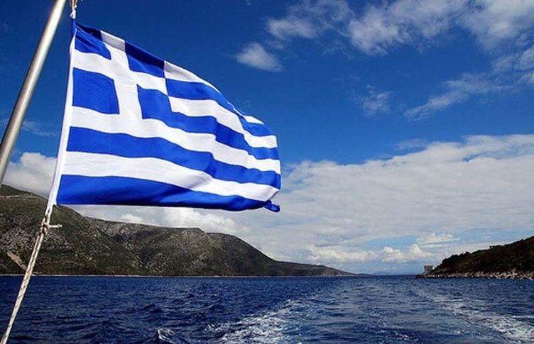 <p><strong>Yunanistan</strong></p>

<p>Toplam donanma varlığı: 115<br />
Uçak gemisi: 0<br />
Fırkateyn: 13<br />
Destroyer: 0<br />
Korvet: 0<br />
Denizaltı: 11<br />
Devriye gemisi: 25<br />
Mayın gemisi: 4</p>
