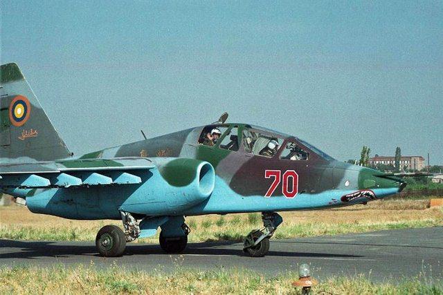 <p>ERMENİSTAN - 11 SAVAŞ UÇAĞI</p>
<p>11 X Su-25 </p>