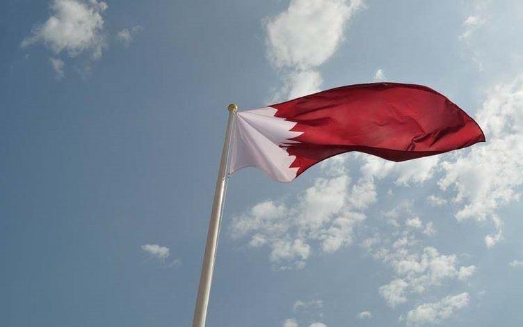 <p><strong>Katar</strong></p>

<p> </p>

<p>Toplam donanma varlığı: 80</p>

<p>Uçak gemisi: 0</p>

<p>Fırkateyn: 0</p>

<p>Destroyer: 0</p>

<p>Korvet: 0</p>

<p>Denizaltı: 0</p>

<p>Devriye gemisi: 69</p>

<p>Mayın gemisi: 0</p>

