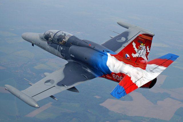 <p>ÇEKYA - 28 SAVAŞ UÇAĞI</p>
<p> </p>
<p>12 X Gripen C </p>
<p> </p>
<p>16 X L-159A </p>