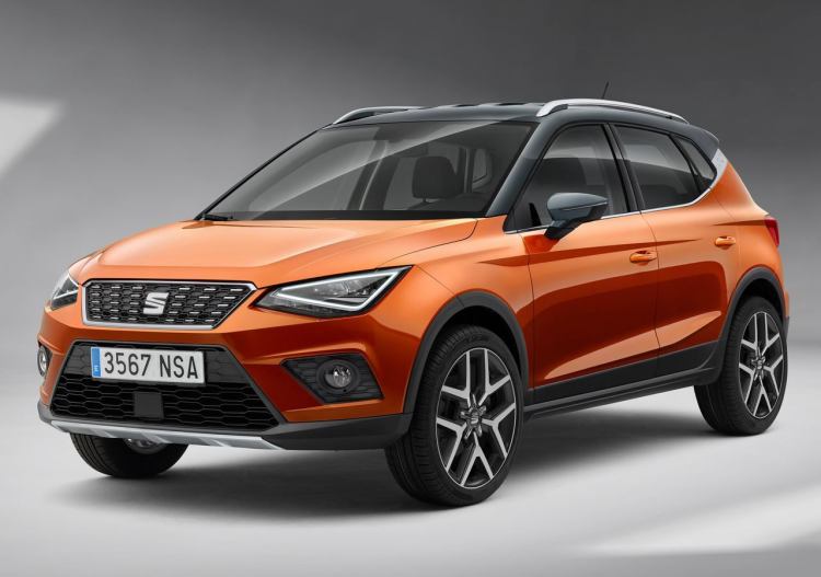 <p><strong>DİZEL ARONA 135 BİN LİRA</strong></p>

<p>İSTER şehir içinde ister otoyolda, hatta off-road yollarda bile, çevik ve konforlu sürüş sıman kompakt crossover modeller, 2015’tenbuyana Avrupa'nın en çok büyüyen segmentlerinden.</p>

<p> </p>
