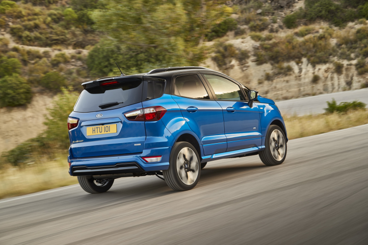 <p>Öte yandan Kuga, yenilenerek 3 donamm ve yeni 1.5 İt TDCi dizel motor seçeneği sımuyor. Ford’un en büyük SUV modeli Ford Edge ise 97 bin 850 dolardan başlayan fiyaüyla satışa sunuluyor.</p>
