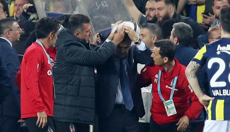 <p>Fenerbahçe ile Beşiktaş arasında oynanana Türkiye Kupası yarı final rövanş maçı çıkan olaylar sebebiyle tatil edildi.</p>
