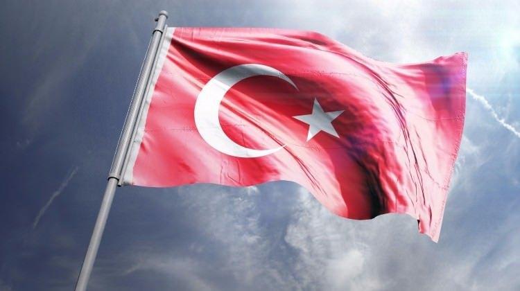 Türkiye ters köşe yaptı! Resmen tosladılar