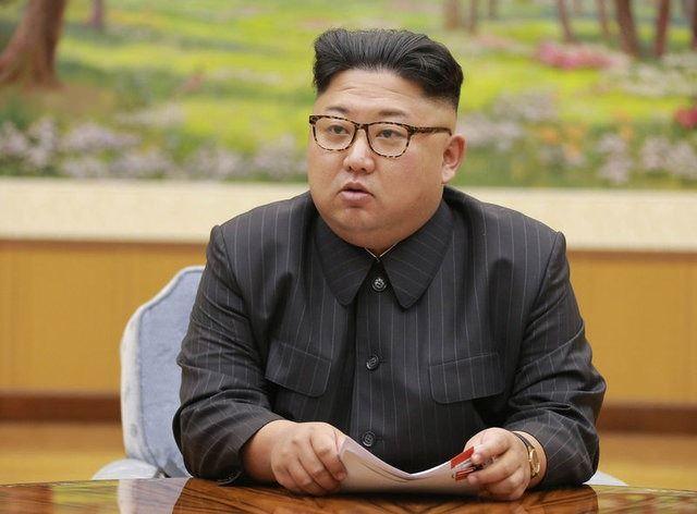 <p>Kim Jong Un</p>

<p>Kuzey Kore lideri</p>
