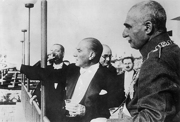 'İran'da bulunan mumya Rıza Şah'a ait'