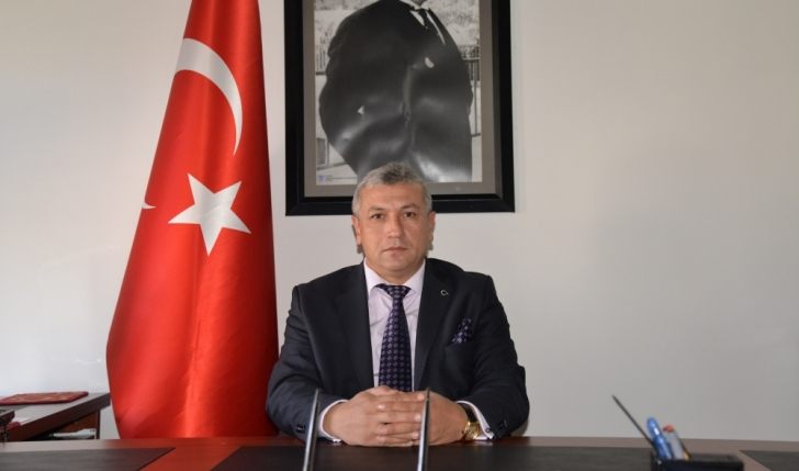 <p><strong>Mustafa Özsoy</strong><br />
<br />
Bolu Vali Yardımcısı Mustafa Özsoy AK Parti Kayseri Milletvekili Aday Adaylığı için görevinden istifa etti.</p>
<p> </p>