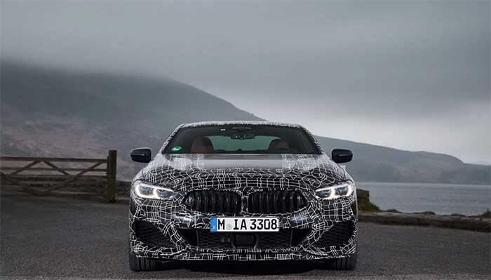 <p>Yeni motor V8 motoru güç dağılımı ve vites değiştirme süresini kısaltarak 8 ileri otomatik şanzımanın yardımıyla gücünü 4 tekerleğe de aktarabilecek. Aktif kilitli diferansiyel seçeneği de sunacak.</p>