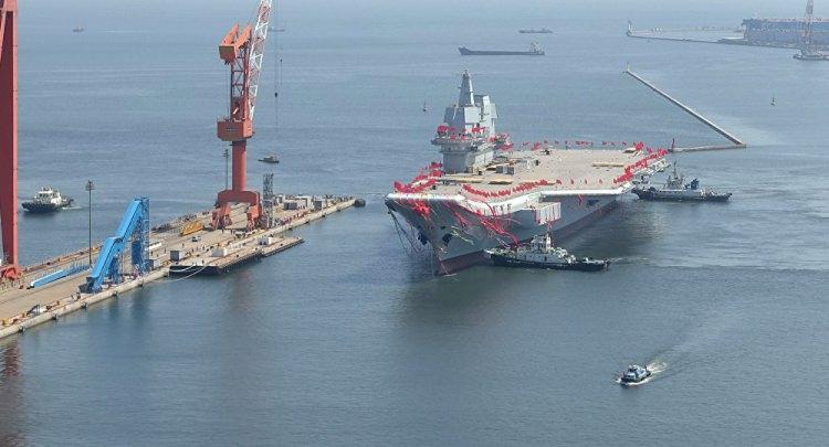 <p>Çin donanması, geçen yıl ve bu yıl Güney Çin Denizi ve Tavyan  Boğazı'nda Liaoning uçak gemisi öncülüğünde birçok tatbikat yapmıştı. Her yıl yüz  milyar doların üzerinde savunma bütçesi ayıran Çin, nükleer yakıtlı uçak gemisi  geliştirmeyi de hedefliyor.</p>

<p> </p>
