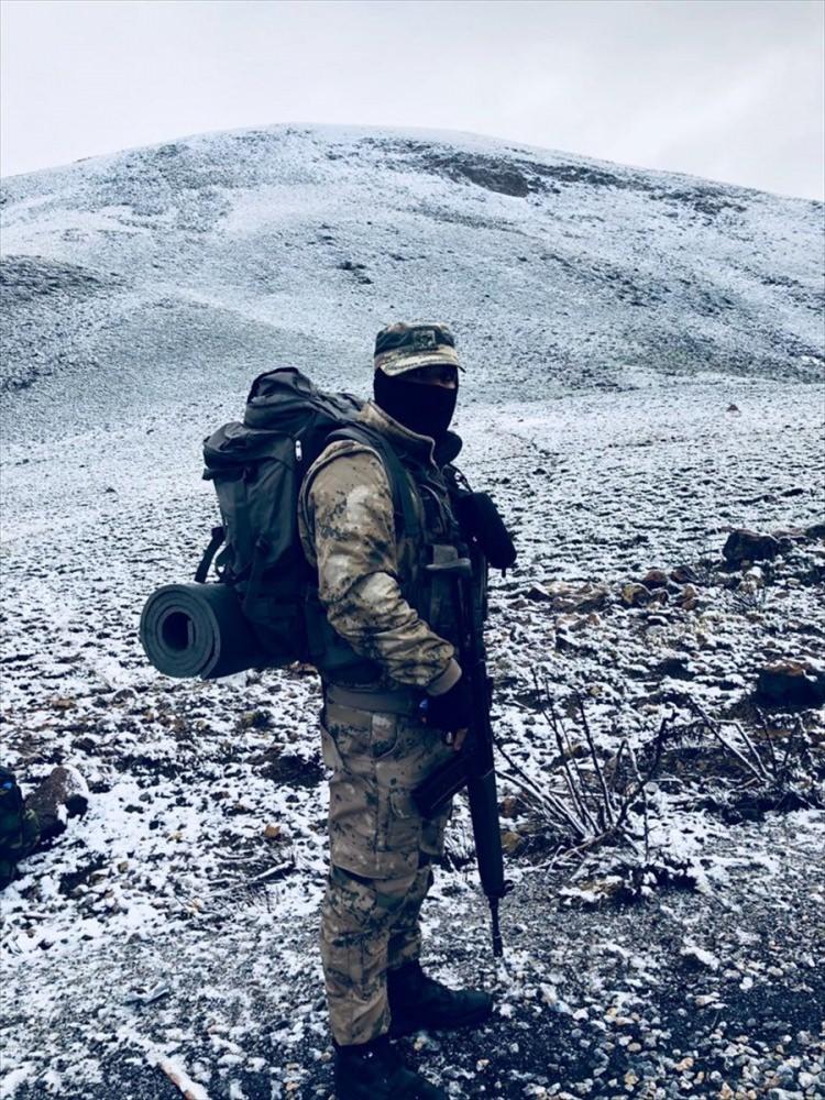 <p>İlçe Jandarma Komutanlığı'nca Çaldıran'ın Osmanlı ve Dereköy kırsalında PKK'lı teröristlere yönelik 'Şehit Jandarma Er Osman Gevrek' operasyonu başlatıldı.</p>

<p> </p>
