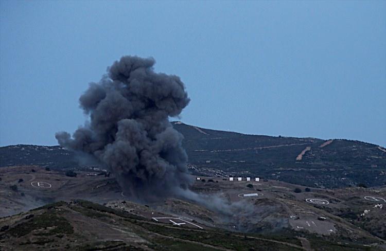 <p>Karşıt kuvvetin hava taarruzu gayretleri, hava savunma silahlarının başarılı atışlarıyla engellenirken, bu faaliyetlerle koordineli olarak Hava Hücum Harekatı ve Amfibi Harekat başarıyla icra edilerek planlanan ilk hedefler ele geçirildi. </p>