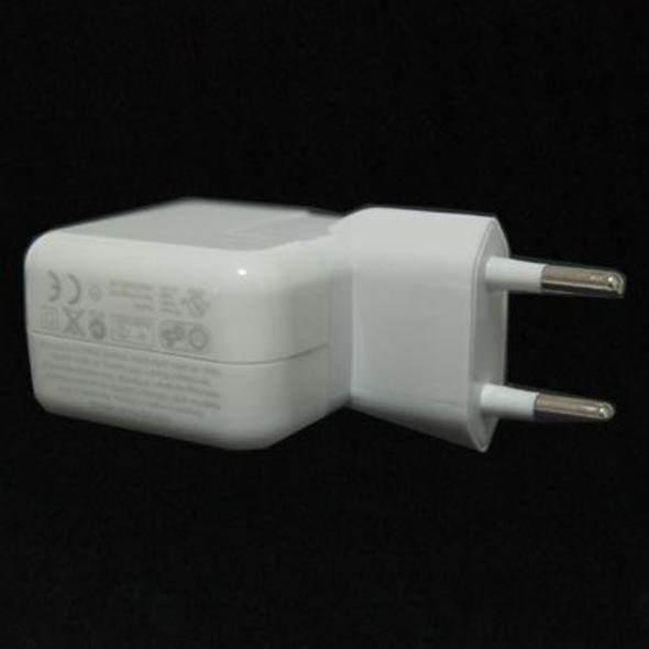 <p>iPad şarj adaptörü ile iPhone'ları şarj etmek zararlıdır</p>

<p> </p>
