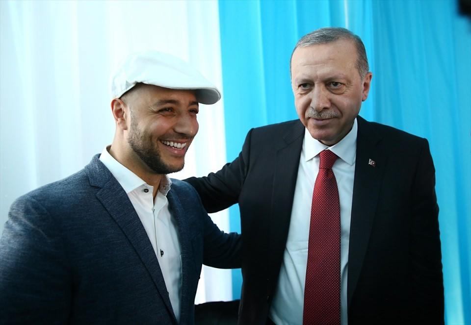<p>Maher Zain</p>
